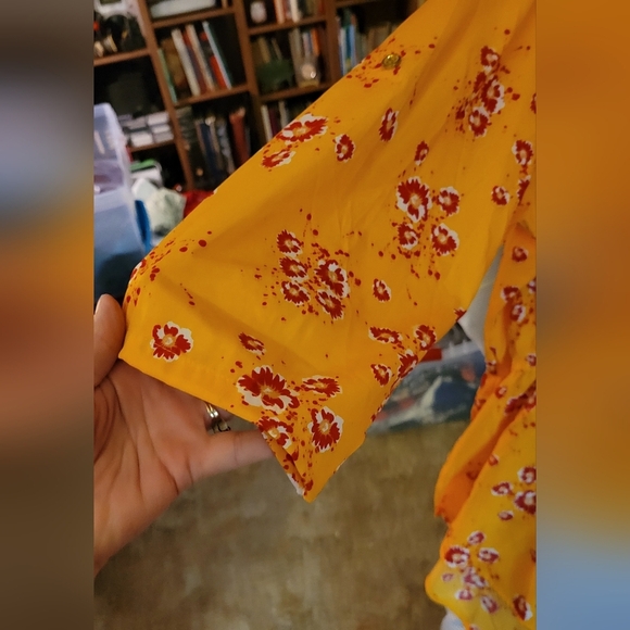 MPH Collection 3X Drawstring Waist 3/4 Sleeve Yellow Red White - Picture 4 of 8